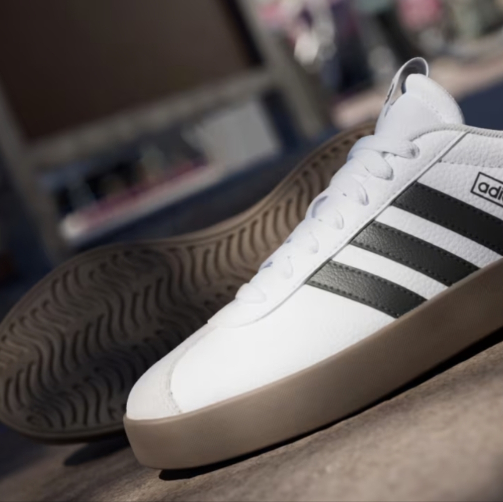 Adidas Women's size 11 VL Court  3.0 Shoes-Cloud White/Core Black/Grey One-NWT - Picture 8 of 16